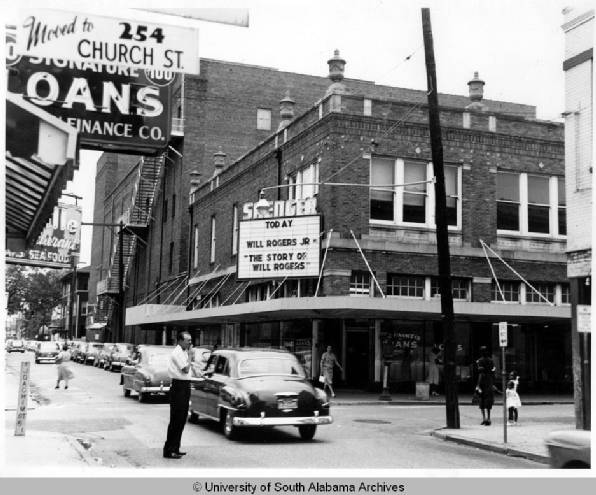 saengertheatre1950.jpg